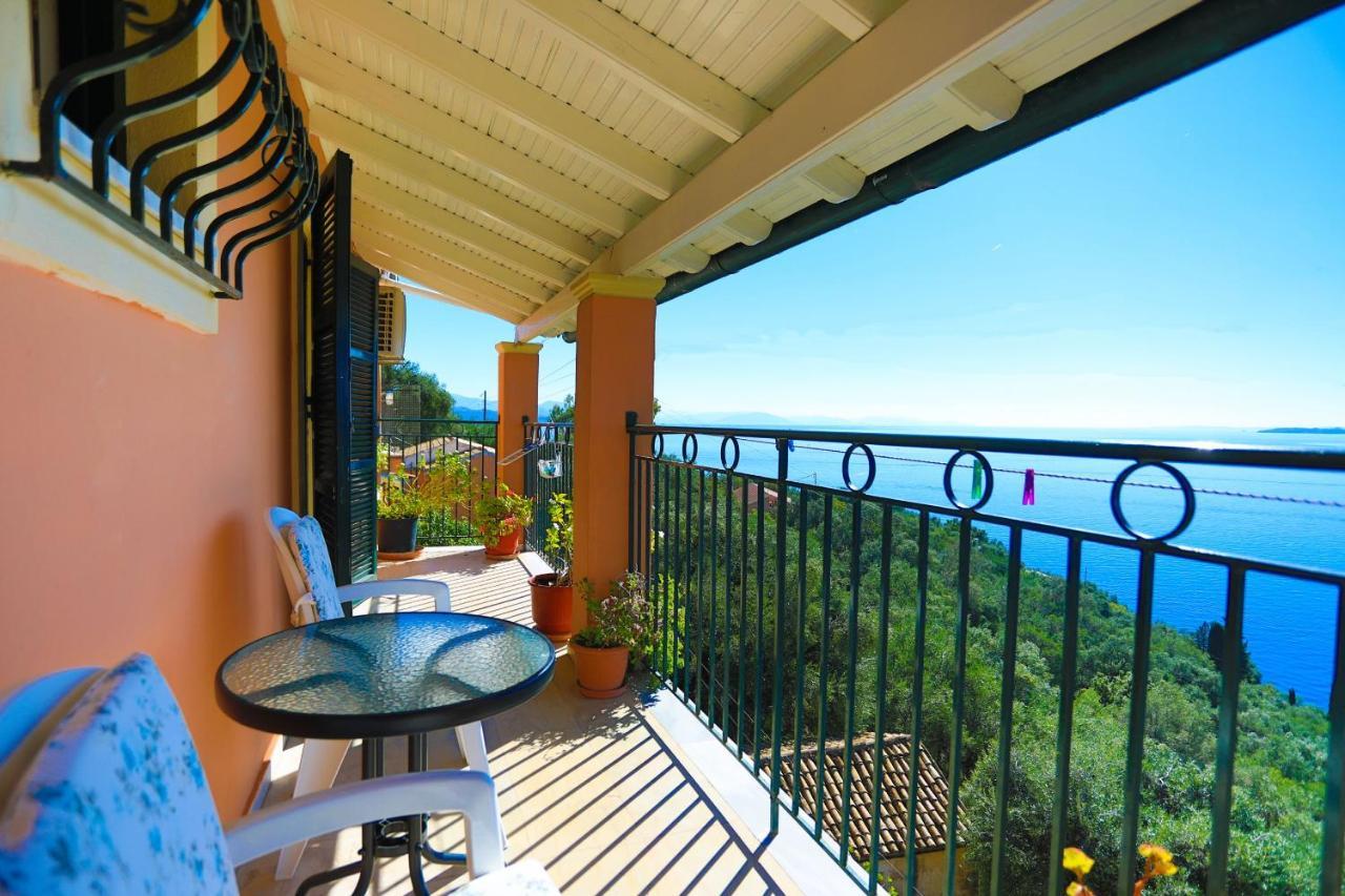Seaview Calypso Villa Nisaki  Eksteriør billede